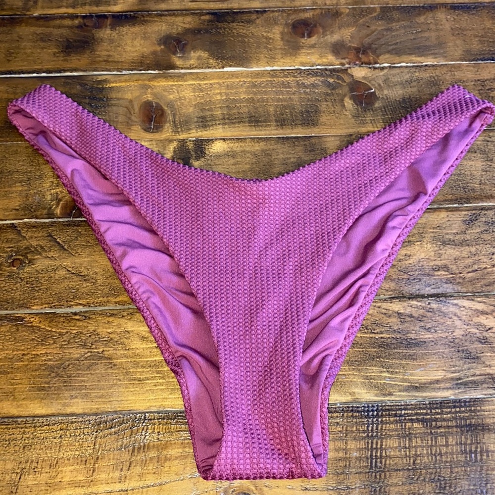 Size M Aerie bikini bottom‎